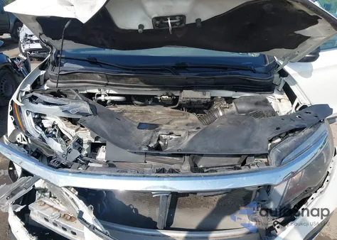 2017 Honda Pilot Lx z USA, uszkodzony, nr VIN 5FNYF5H18HB044448